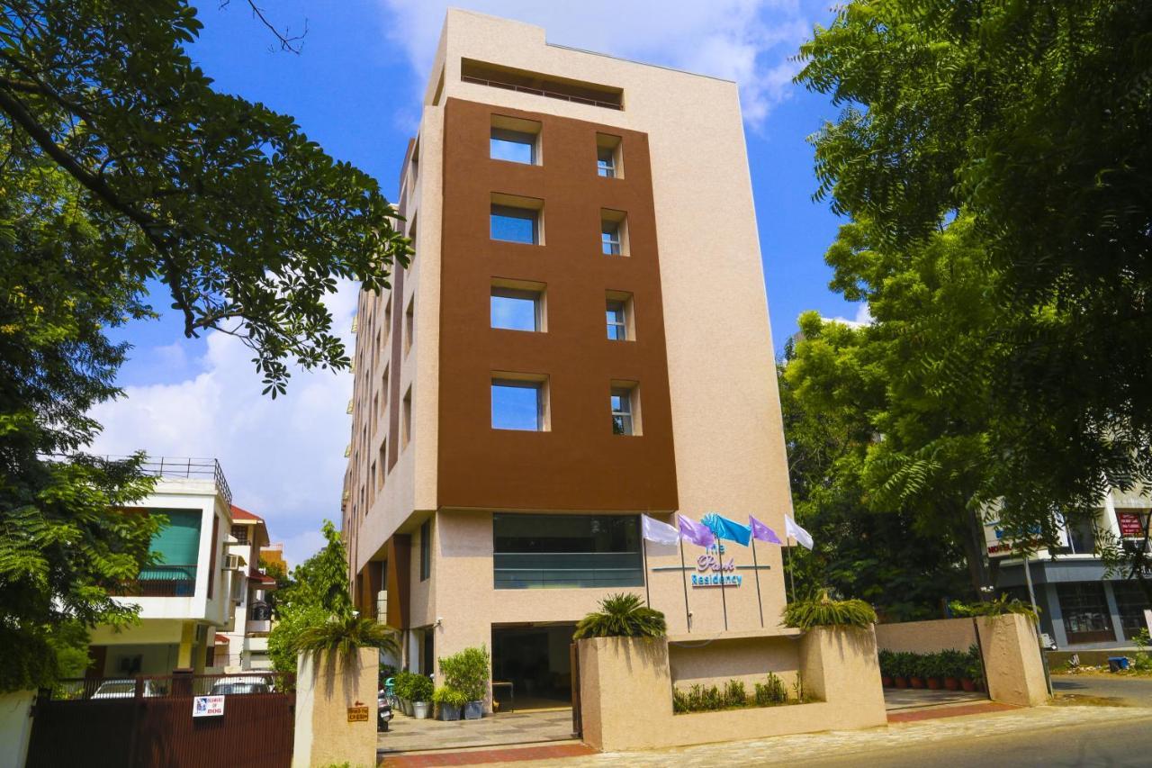 The Park Residency Hotel Ahmedabad Exterior photo